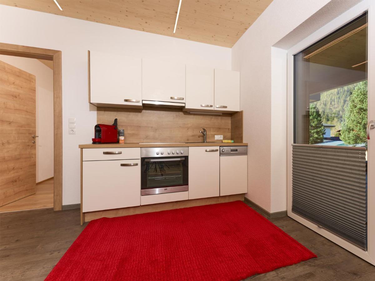 Myhome Apartments Umhausen Esterno foto