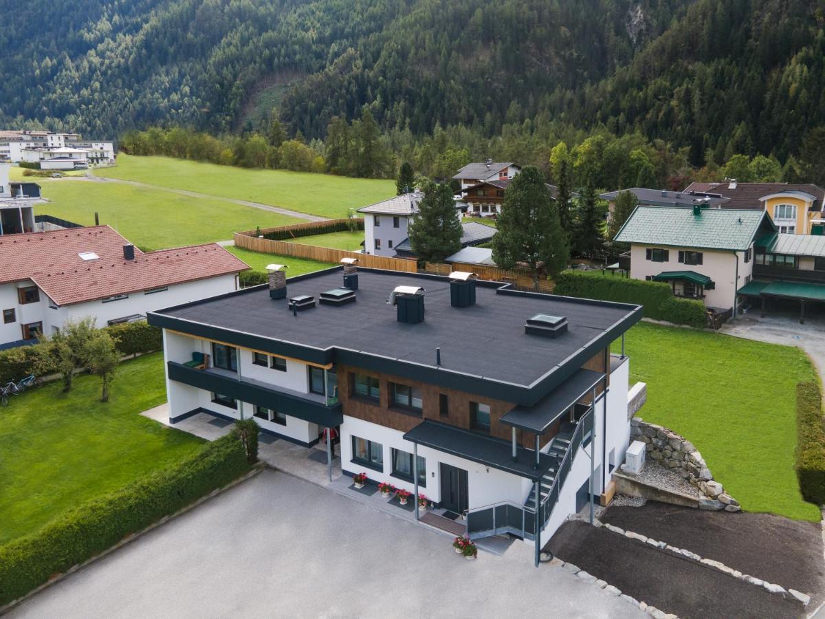 Myhome Apartments Umhausen Esterno foto
