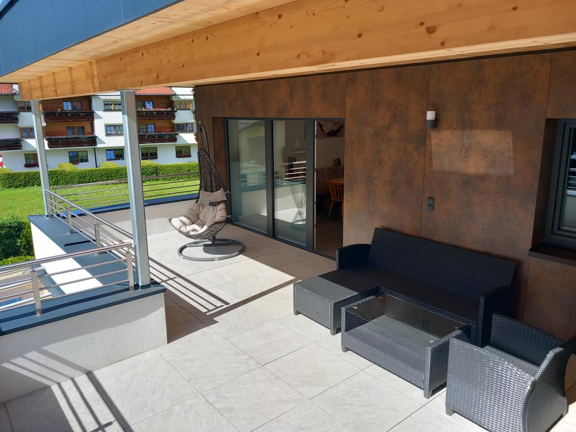 Myhome Apartments Umhausen Esterno foto